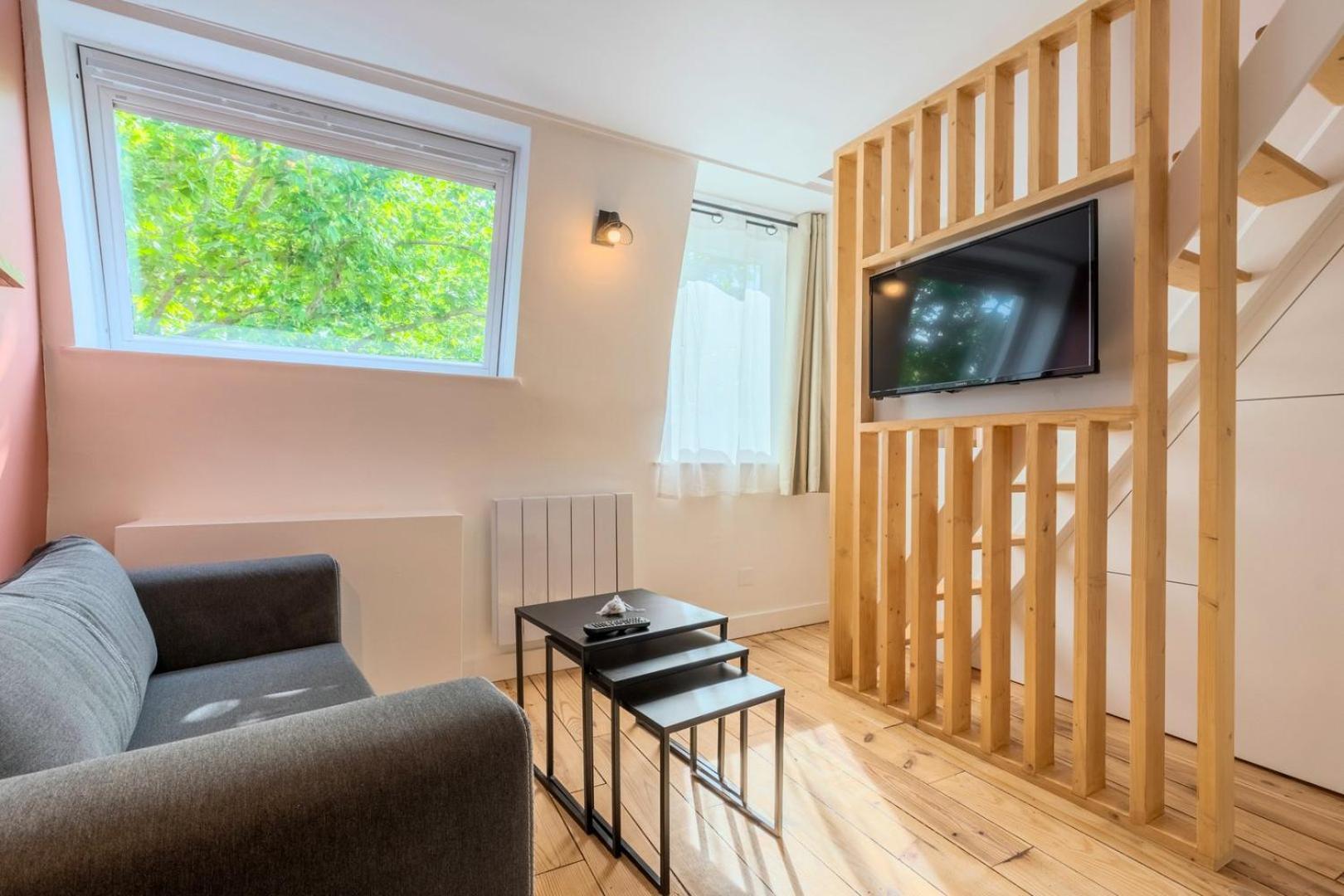 Little Duplex In Republique Beaux Arts Apartment Лил Екстериор снимка